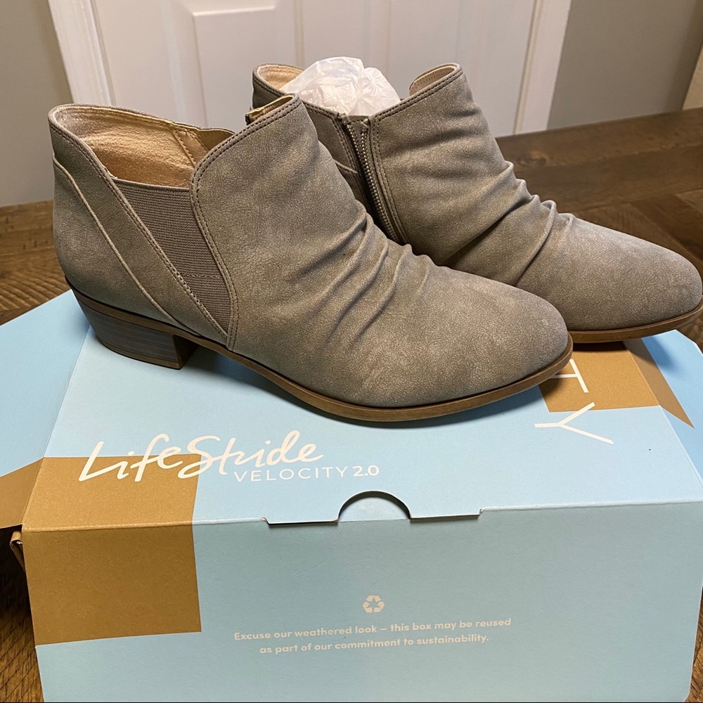 Life stride booties